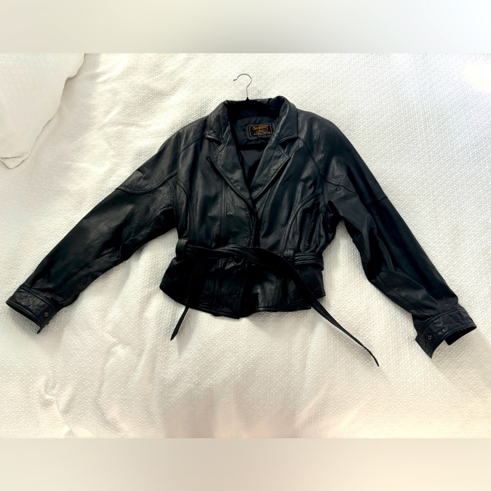 Vintage Cropped Leather Belted Jacket - excellent condition - size Large